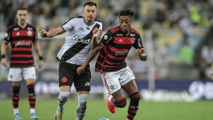 1000002793 Flamengo vence o Vasco em noite dominante